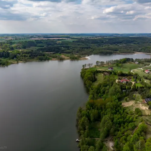 Jazerá a lesy Brodnického pojezeria